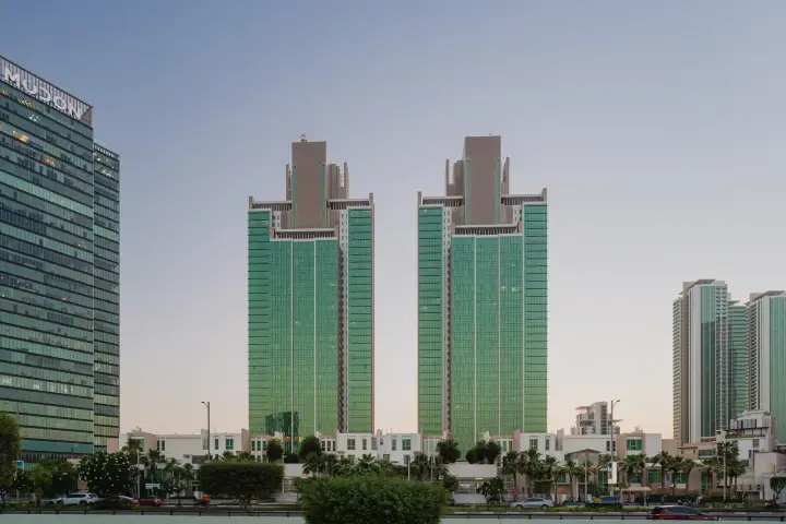 Al Durrah Tower — project cover