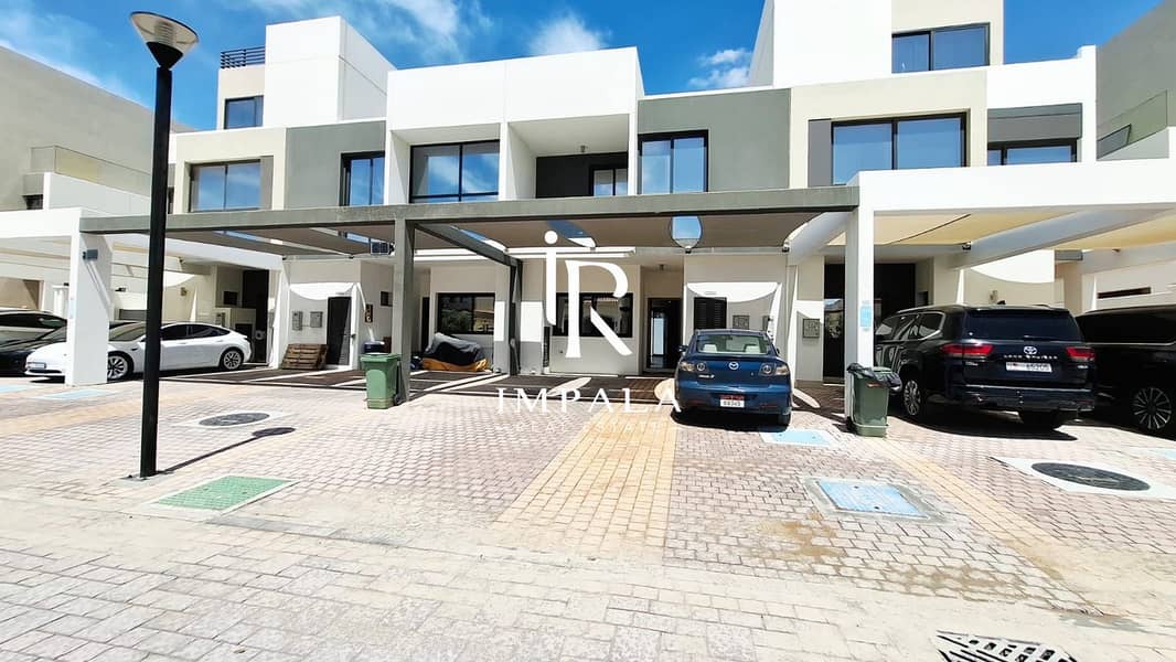 Hot Deal | 3BHK Villa | Modern Design | High-Demand Community