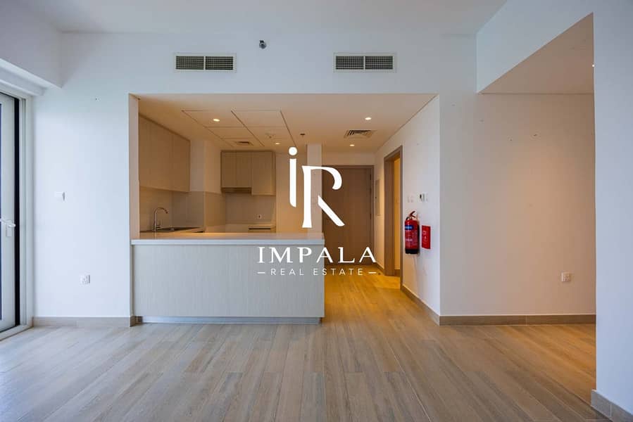 Spacious 2 BR l Amazing Location | Huge Layout