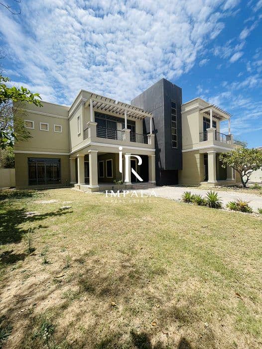 6BR Villa + Maid | Private Pool & Garden | Ideal Family Living