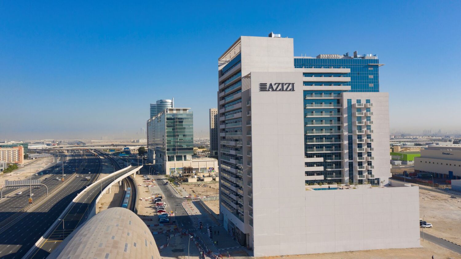 Azizi Aura 6