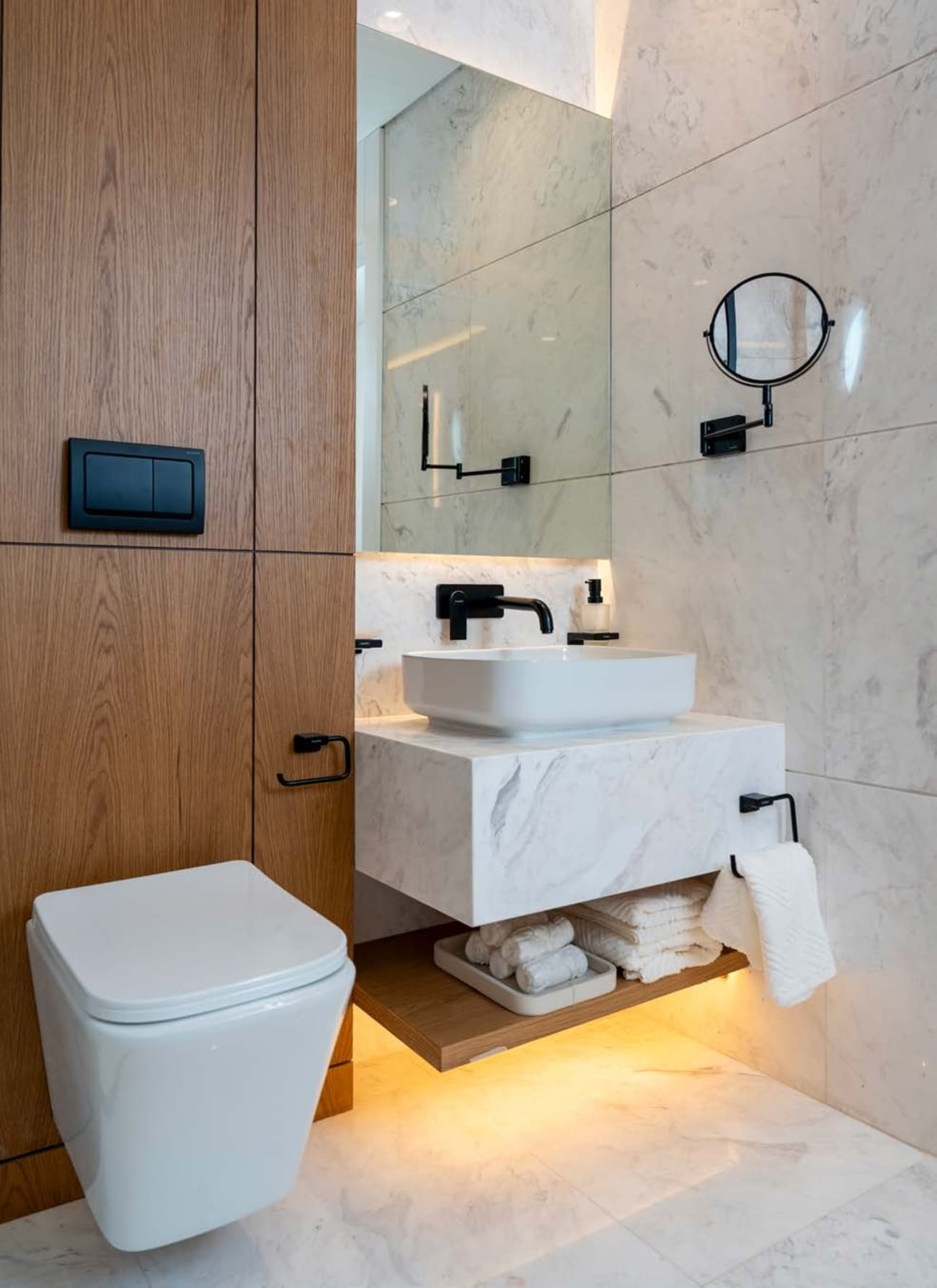 Bab Al Qasr Canal View Residence 22 12