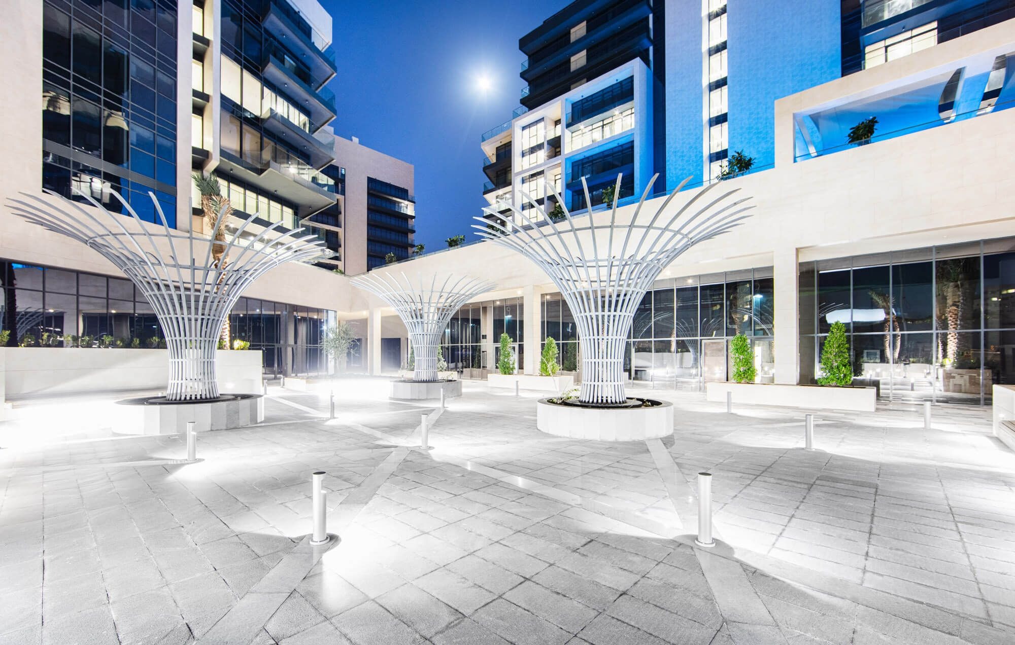 Bloom Soho Square 7