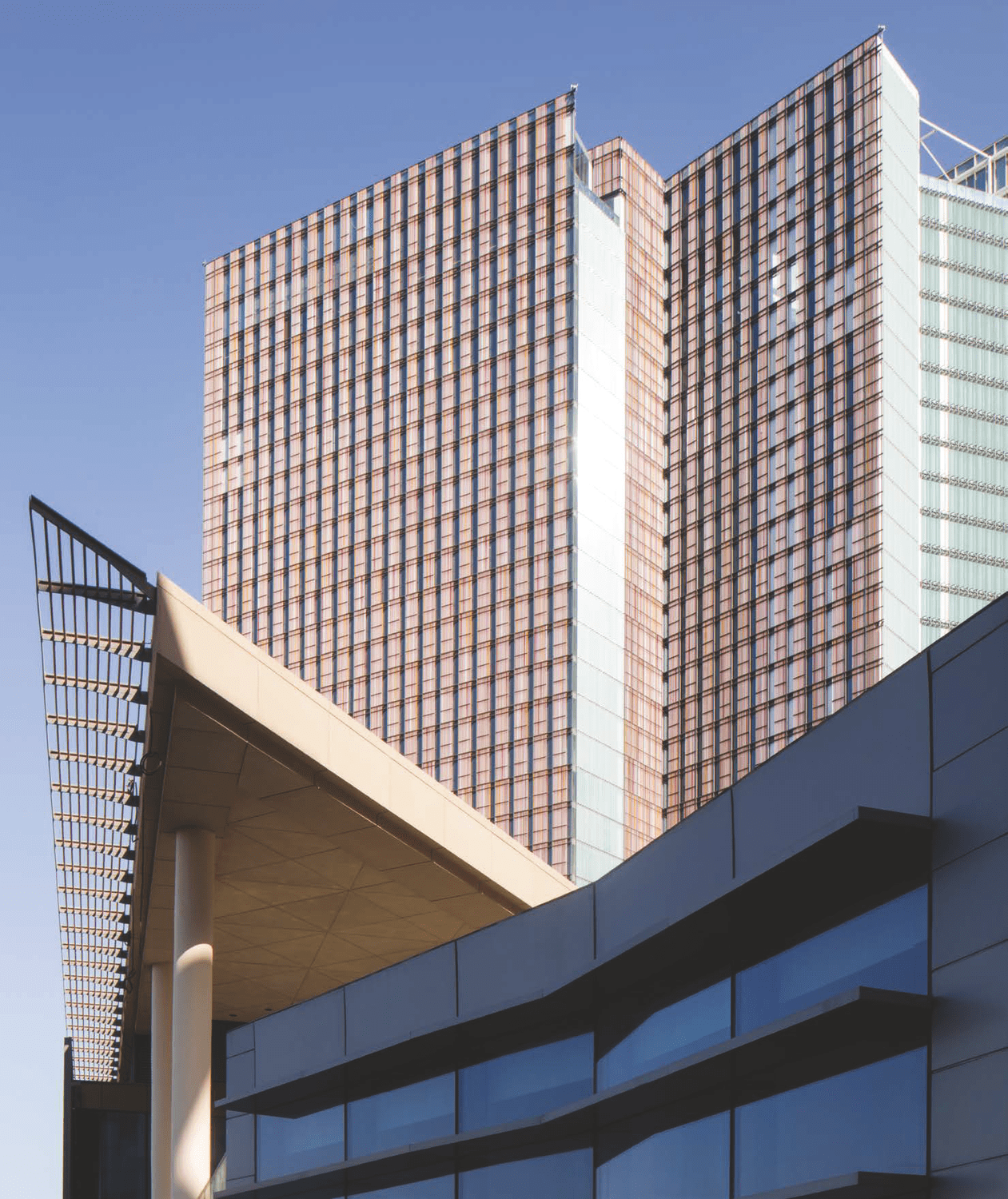Four Seasons Private Residences Abu Dhabi at At Al Maryah Island — 3