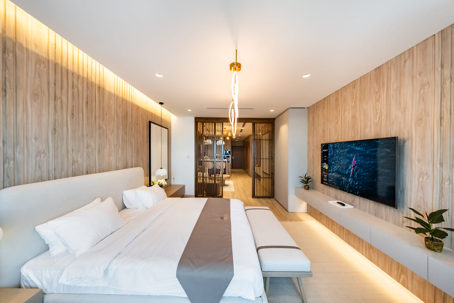 The Residence 10