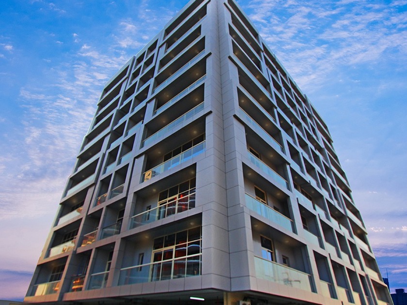 Uniestate Millennium Tower — 2